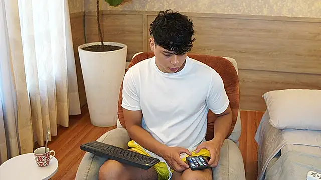 Ethan_occonor Live XXX-Chat