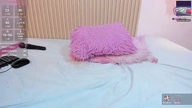 Izelevans' Live XXX Chat