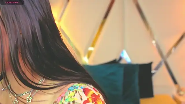 MeelFox: онлайн-секс-чат