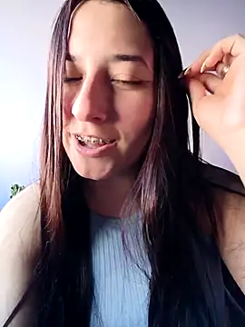 Chat XXX en directo de Mysticdooll69