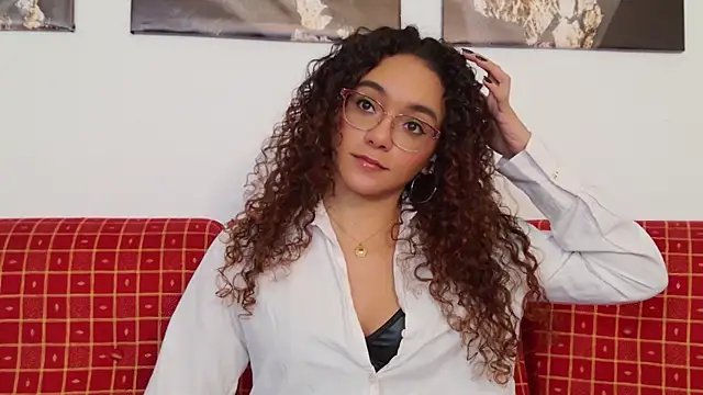 Taylor_Tina Chat XXX live