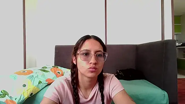 Sun_pussyhard 现场XXX聊天