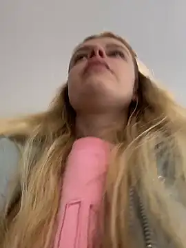 Chat +18 de HarrietDart ao vivo