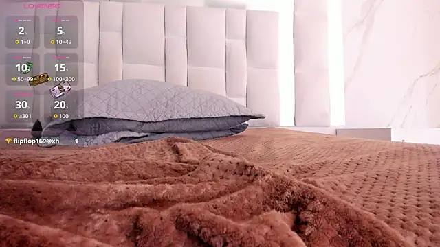 Онлайн чат XXX Maia_Park