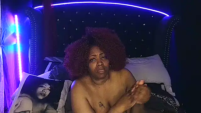 msyvette1970@xh Show in webcam