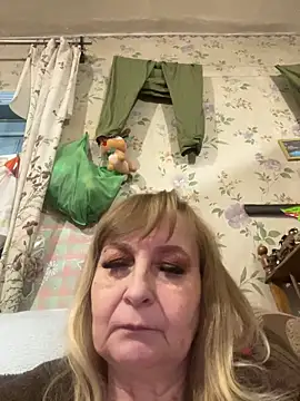 Irina2909@xh 在線直播表演