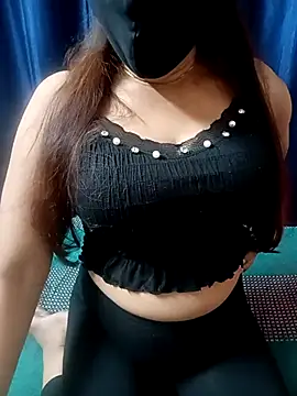 Вебкам-шоу Aarti909090