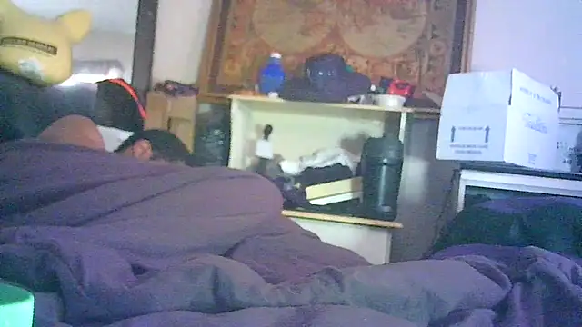 ON3YOULLN3VER_FIR3 Adlı Modelin Canlı XXX Sohbeti