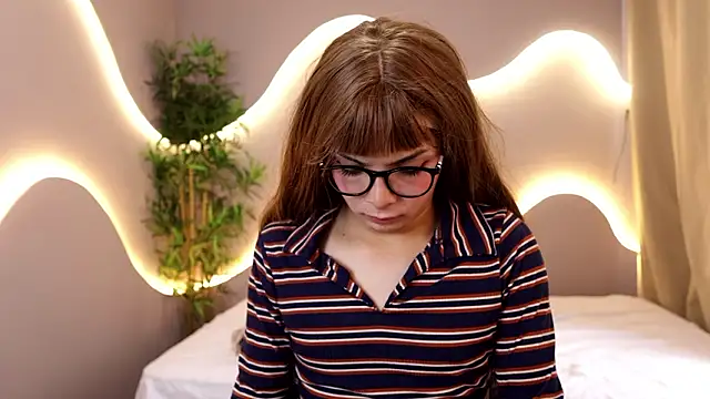 Show de simone_sky na webcam