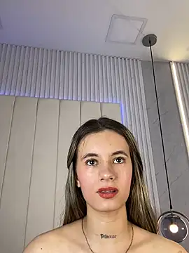 JuliaColemannのライブXXXチャット