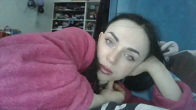 Chat +18 de Trinsy_Love ao vivo