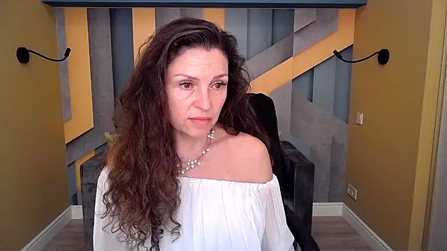 EllaLong – Naživo XXX chat