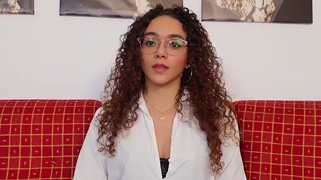 Taylor_Tina Chat XXX live