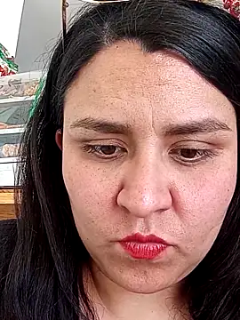 دردشة MissLusty_ الجنسية المباشرة