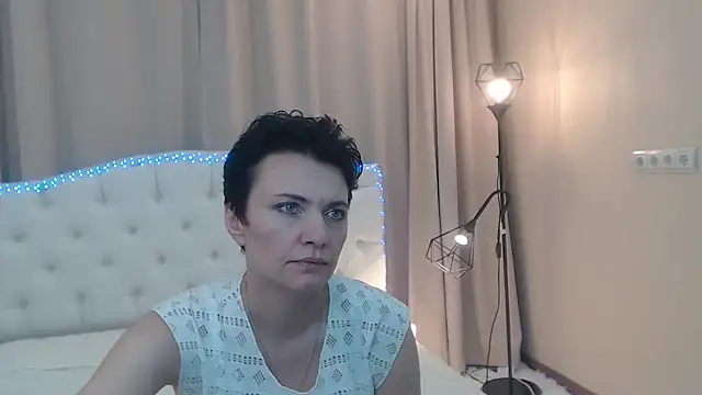 Онлайн чат XXX AvaSaturnian