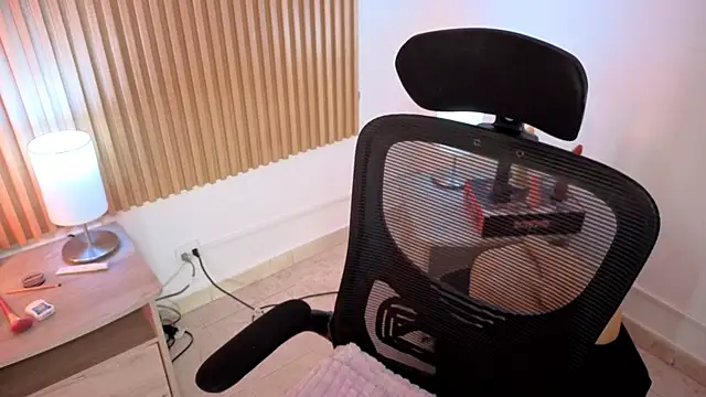 دردشة MarianL0ve الجنسية المباشرة