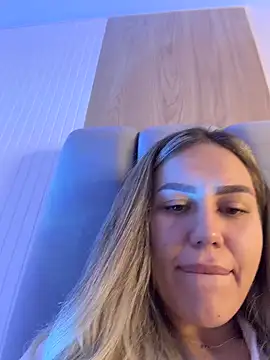 Онлайн чат XXX alisa_w