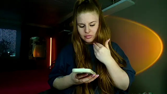 RedFoxQueen Webcam Show