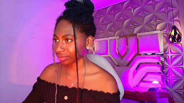 Queen_perla_ Live XXX-chat