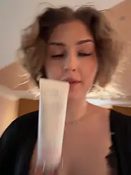 Chat XXX Live KellyKeler