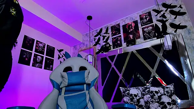 Chat XXX ao vivo de Evangelinejoness_