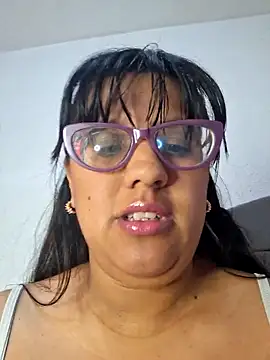 Czat XXX na żywo – ZaidaWet