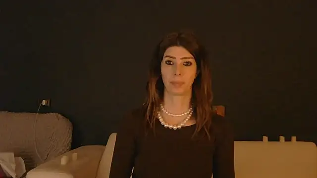 WhiteQueen888 Live XXX-Chat