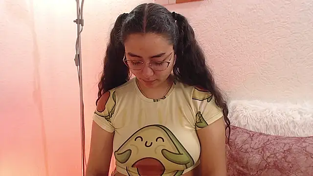 _Kim__M Chat XXX in diretta