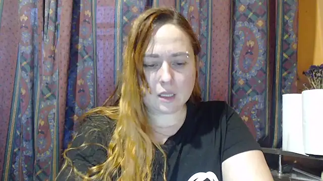 Foxy_Kate3333: онлайн-секс-чат