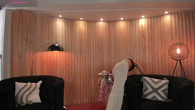 AllyJensen 现场XXX聊天