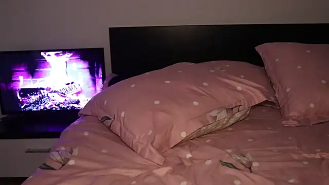 Chat XXX en directo de IvyKaelani