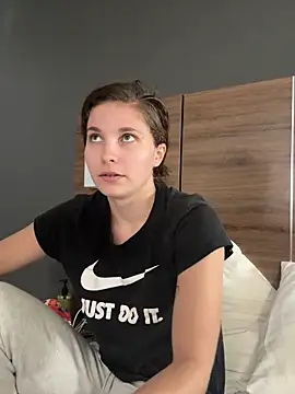 Throatgoat2026 – Naživo XXX chat