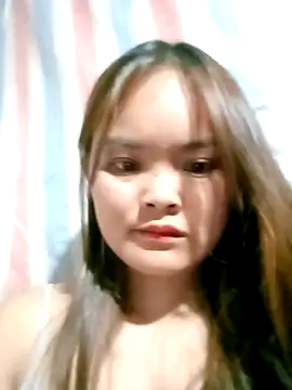 Luminana Adlı Modelin Canlı XXX Sohbeti