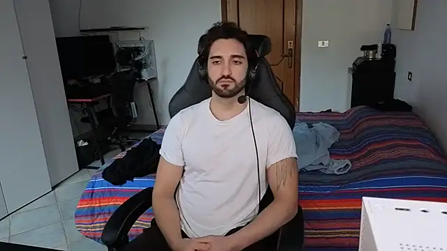 Al3xox02 élő XXX-chatje