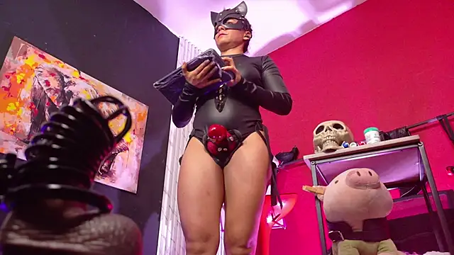 MistressSlut1のライブXXXチャット