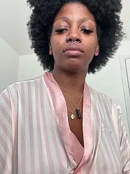 mochamimi: онлайн-секс-чат