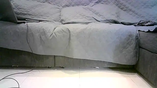 โชว์เว็บแคมของ M87HOT