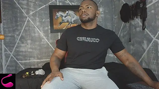 Blackmen1998 Adlı Modelin Canlı XXX Sohbeti