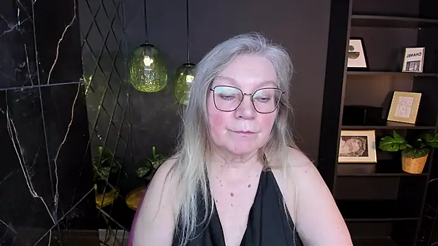 NataliMellow's Live XXX Chat