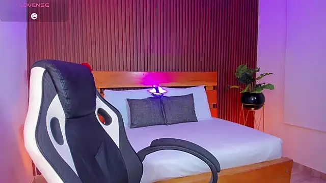 Chat XXX en directo de kitty_sweeety_