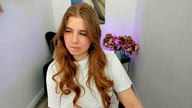 دردشة GoldenMirage الجنسية المباشرة