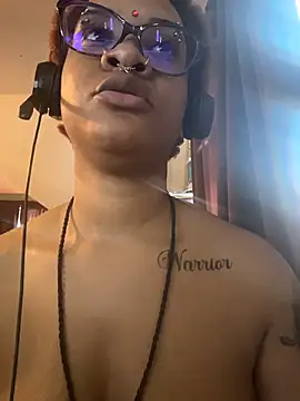 nickytheehawtie's Live XXX Chat