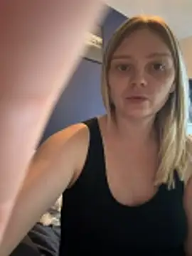 Chat XXX ao vivo de Sky25x