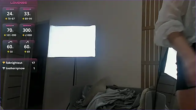 Chat +18 de Hot__K ao vivo