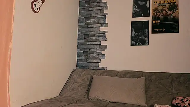 Chatroom XXX en direct de JustClaree