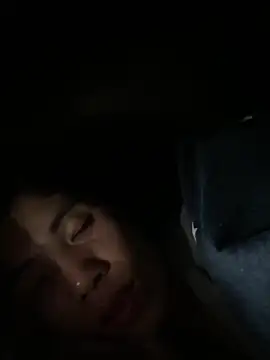 Pertunjukan Kamera Web Keola_kwad