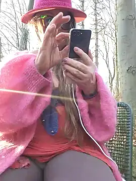 Hot-Muci Adlı Modelin Canlı XXX Sohbeti