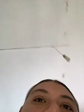 XXX chat uživo modela Maya_Manes