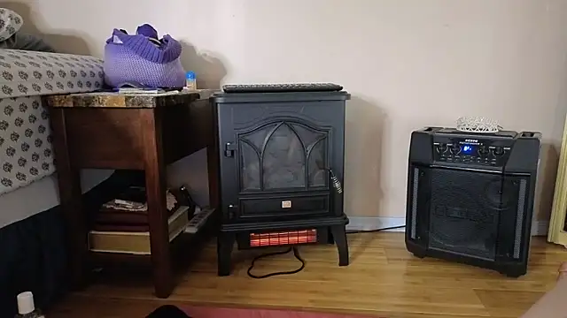 Chat +18 de Angelicaskeet ao vivo