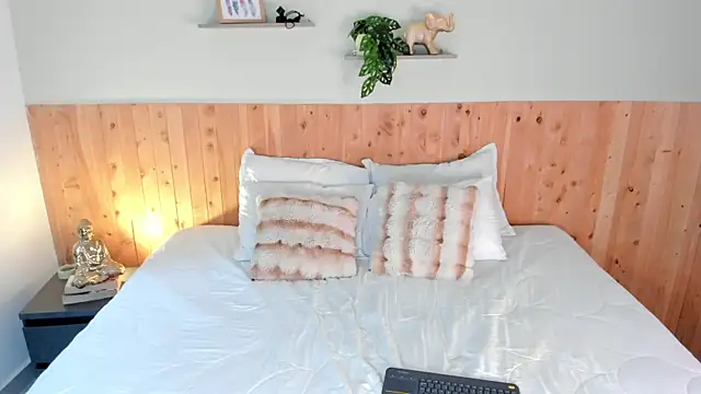 Chatroom XXX en direct de CloehSmiith